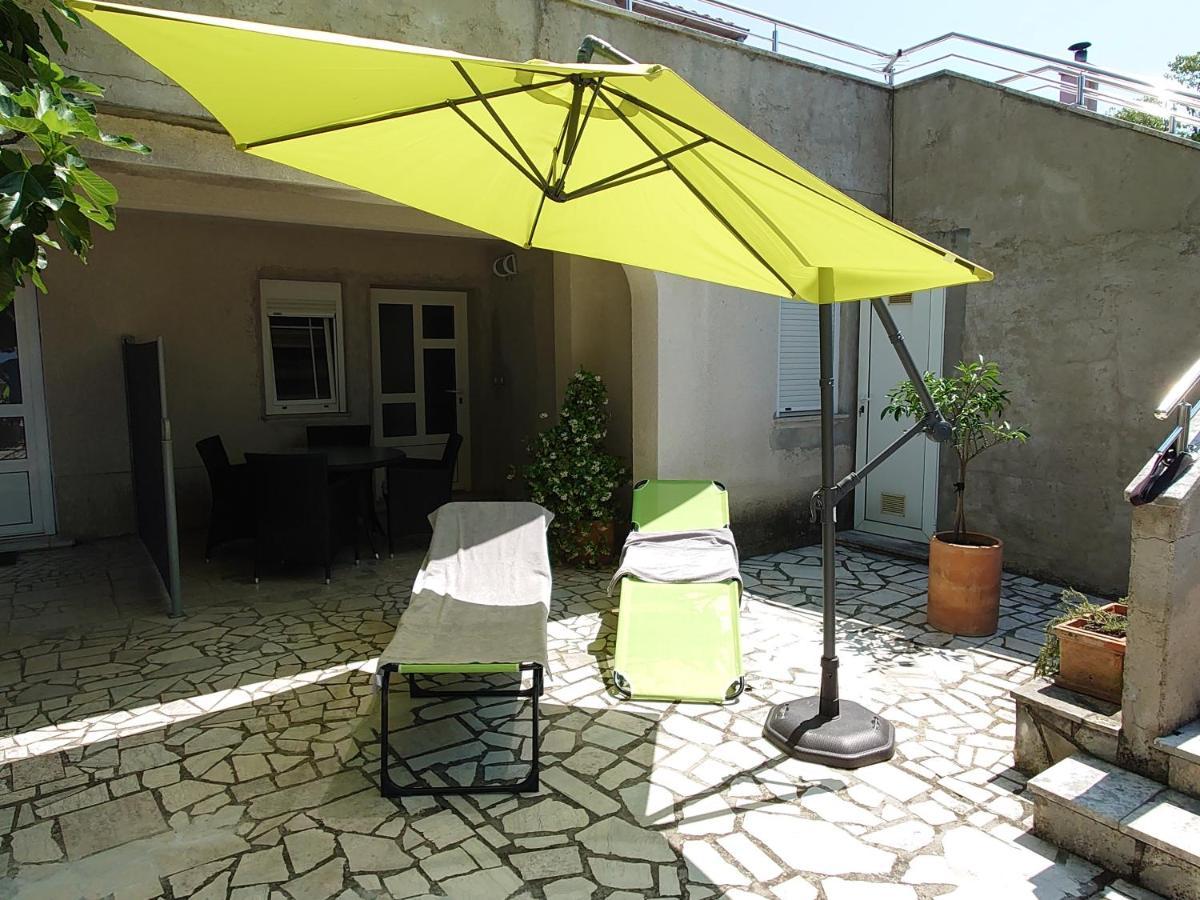 Apartmani Lea Jadranovo Extérieur photo